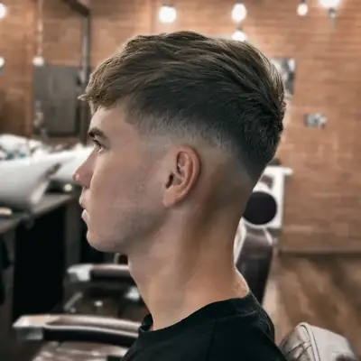 Klasyczne strzyżenie męskie w Gentlemen Sanok